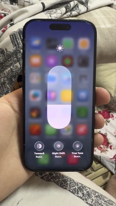 Айфон 16 про почти новый