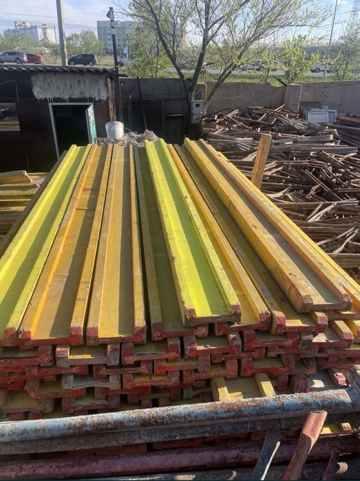 Продам балки деревянные.