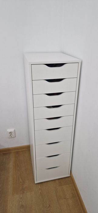 Vând dulap Alex Ikea