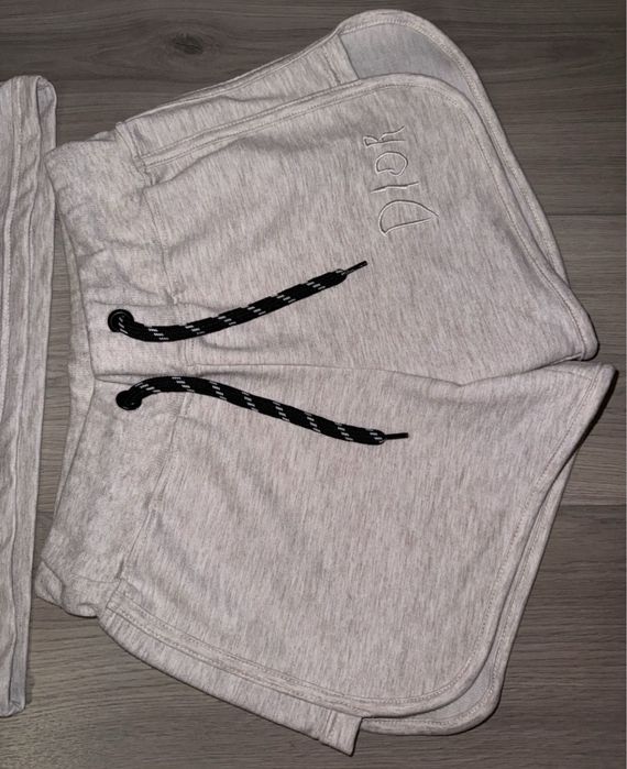 Комплект.   Dior