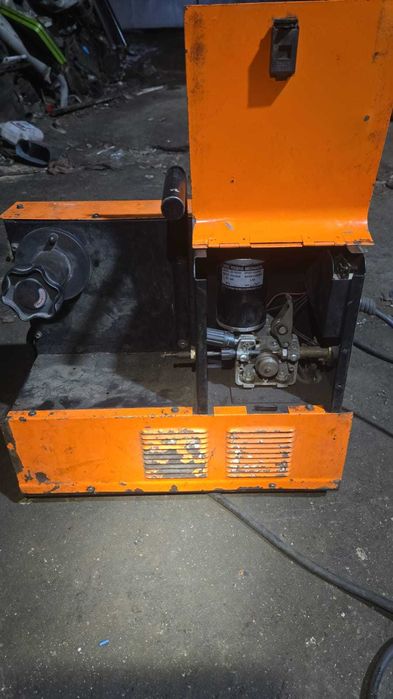 Сварочный аппарат JASIC NB 200(N240)