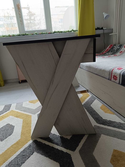 Страхотно бюро - ново САМО ДНЕС 80 лв