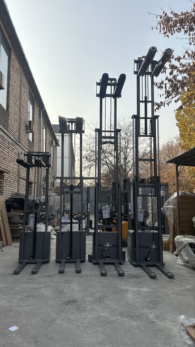 Штаблер 2,5-5,0 метровый