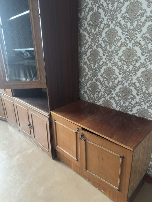 Шкаф продам Шифонер стенка