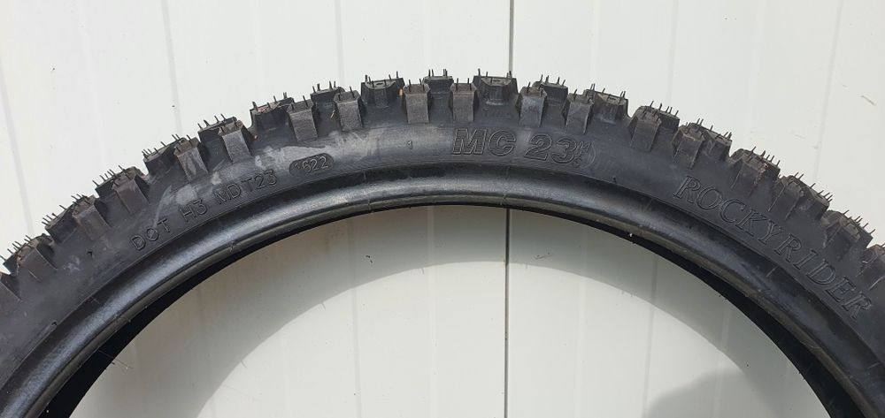 Нова мото гума Mitas MC23 Rockrider 80/90 R21