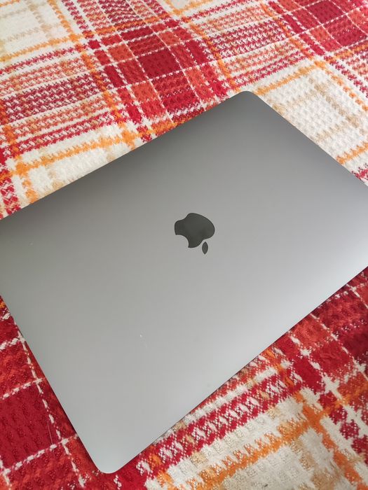 MacBook Air m1 13