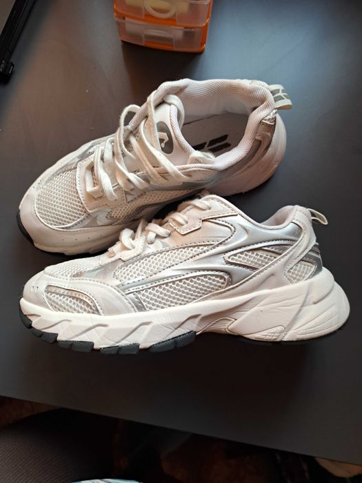 Дитки маратонки 35н,ZARA