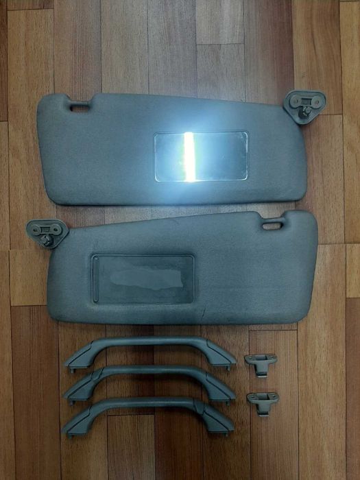 Продам Козырек / Ручка потолка BMW 3-Series E36