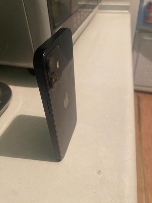 Продам iphone 12 mini 64 gb
