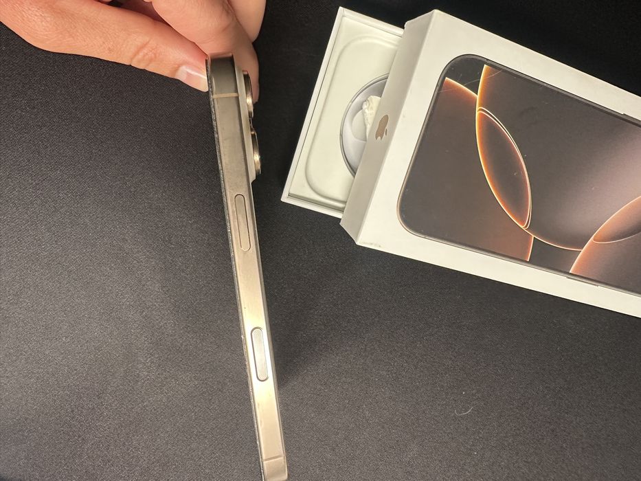 Iphone 16 pro Gold 512 GB