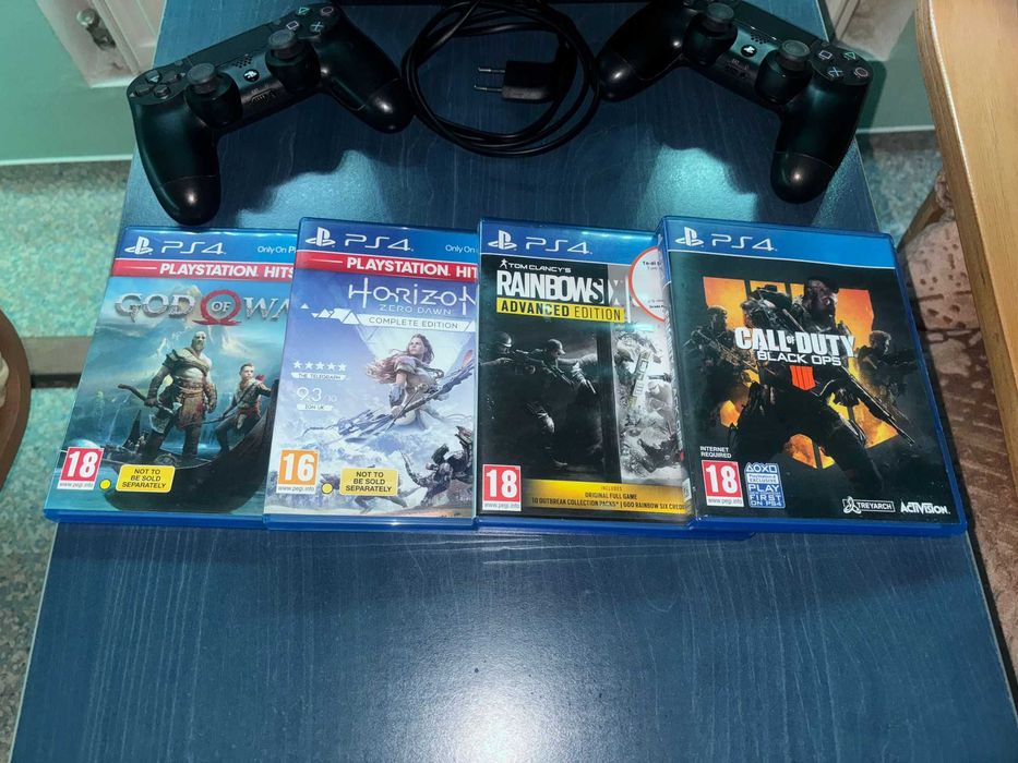 PS4 Slim 1TB - cu jocuri incluse