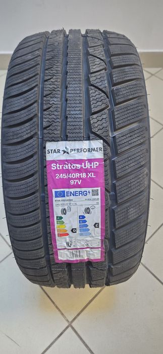 Vand anvelopa iarna noua 245 40 R18 DOT 2024