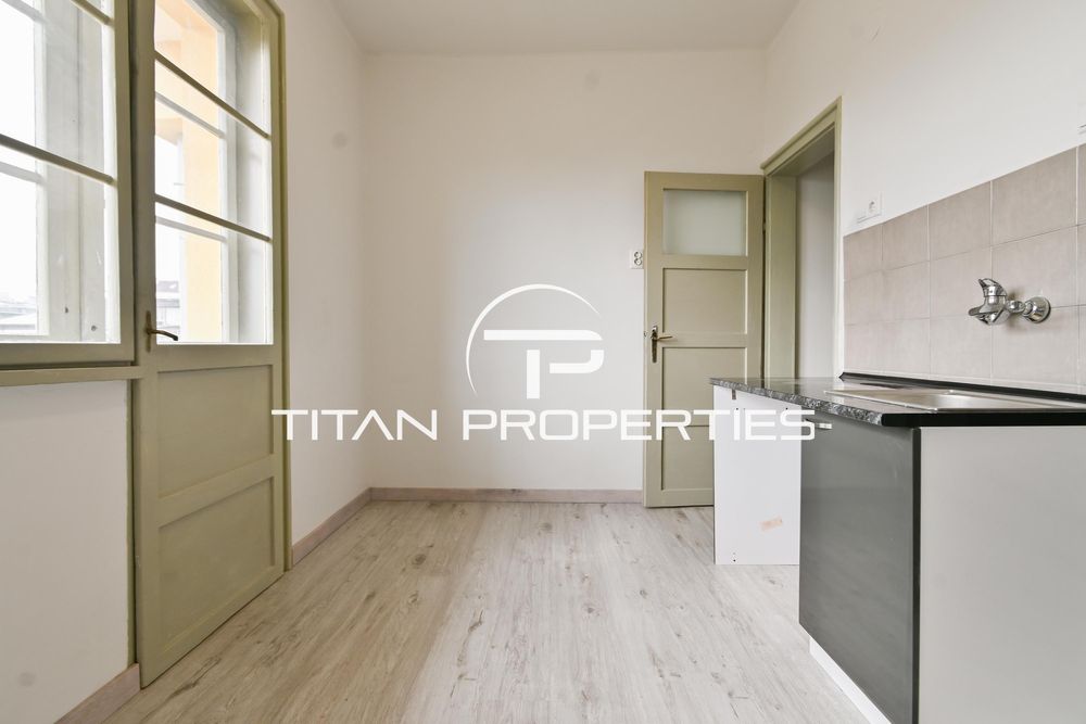 Продава се Тристаен апартамент в София, Банишора - 86 кв.м за 2245 €/кв.м - Снимка #8
