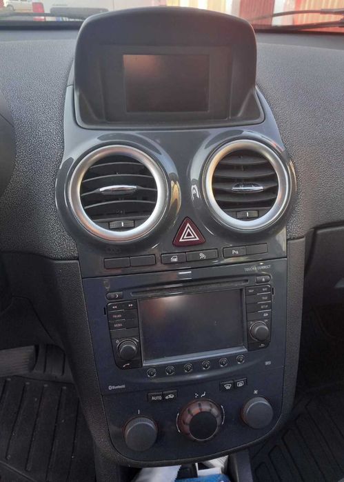 Vând Opel Corsa cutie automată