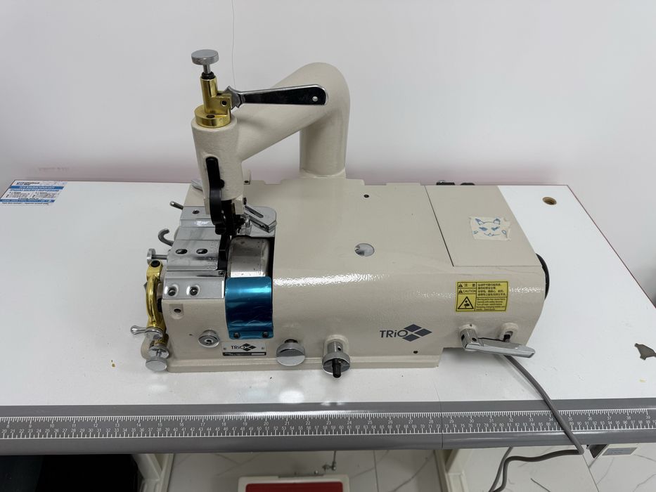 Машинка для спуска края кожи