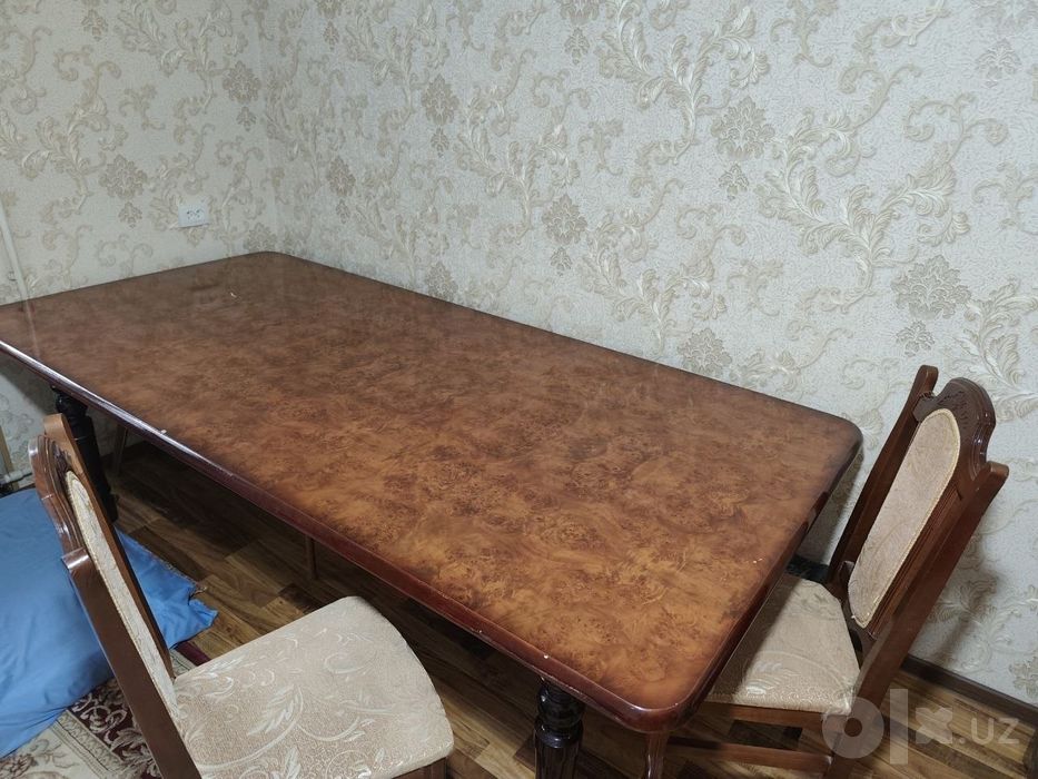 Стол стулья сотилади