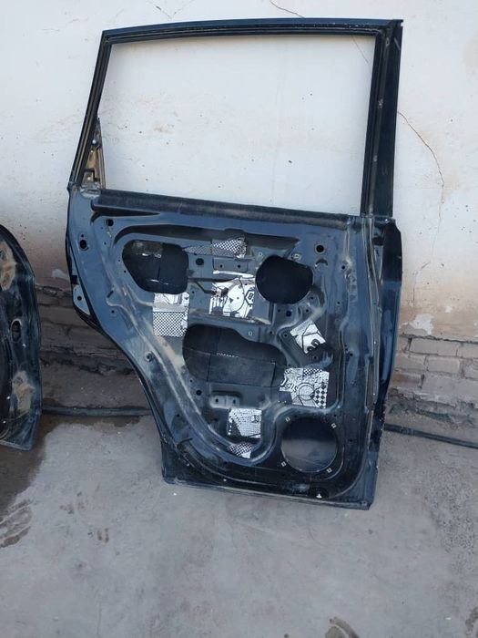 Kaptiva 4 eshiklari faditil taraf ikki eshigi