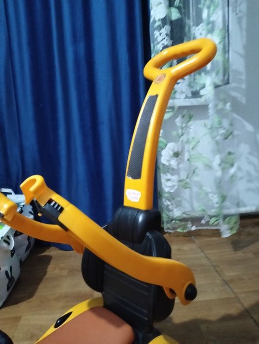 Продам детский толокар.