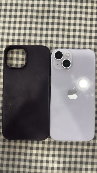 Iphone 14 розов