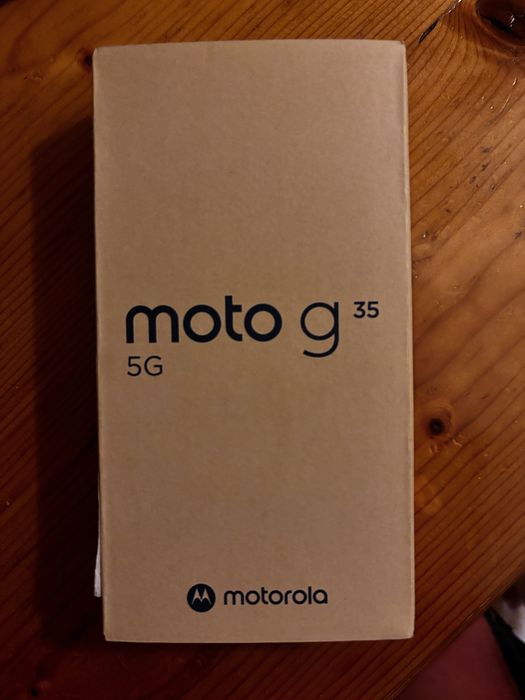 Продавам motorola moto
