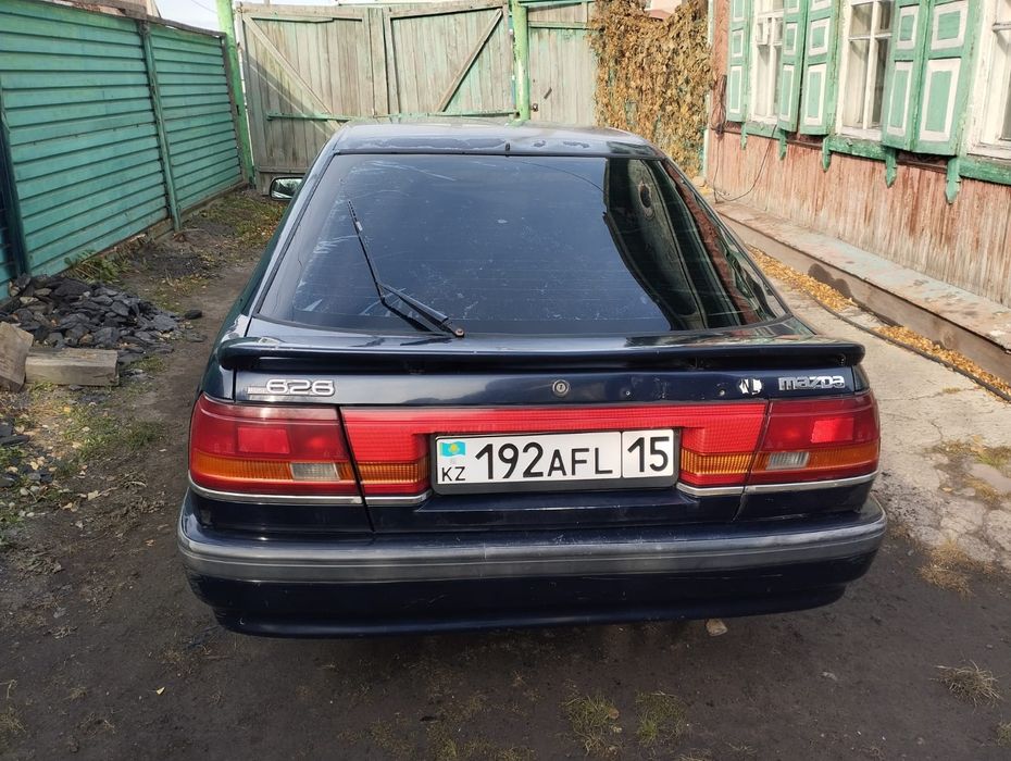 Продам автомобиль Мазду