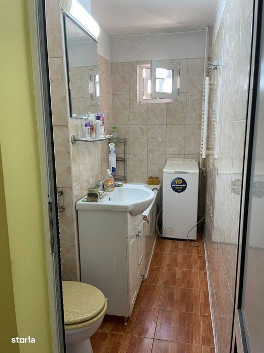 Apartament 2 camere ,zona Nord -Intrarea Polux