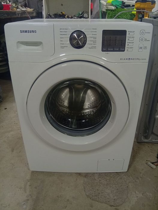 Стиральная машинка в хорошем состоянии есть гарантия я сам мастер