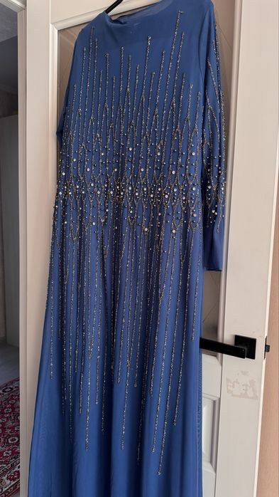 Вечернее платьее