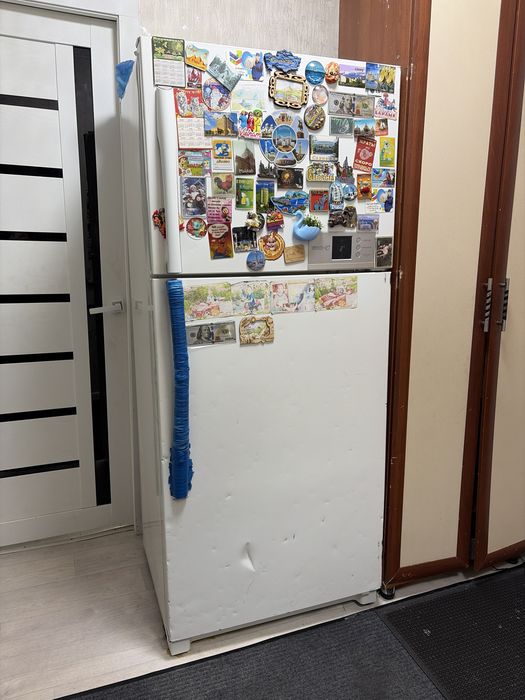 Продам Б/у холодильник