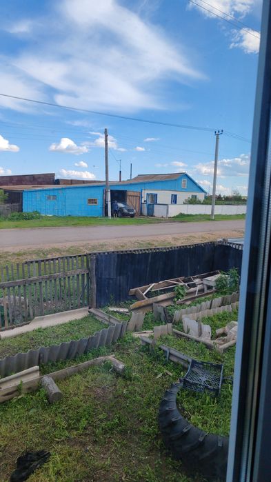 Срочно, продаётся дом, удобен для хозяйства,.