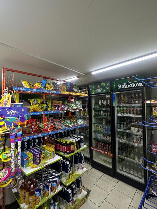 Продаю действующий магазин