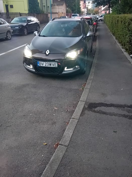 RENAULT Megane