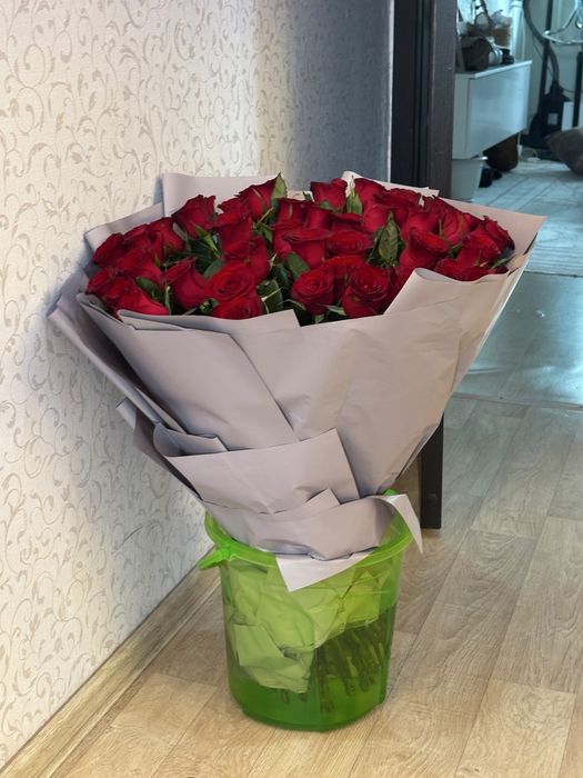 Букет из 51 красных роз