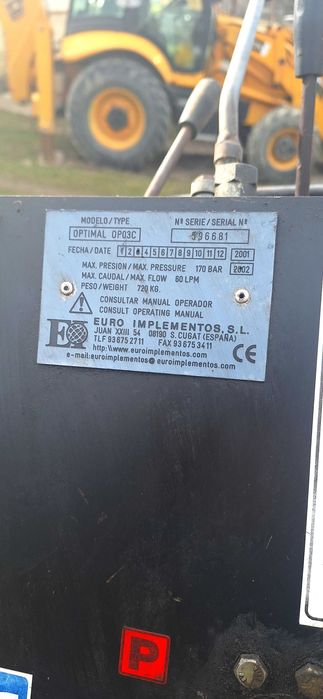 brat de excavat pentru miniincarcator