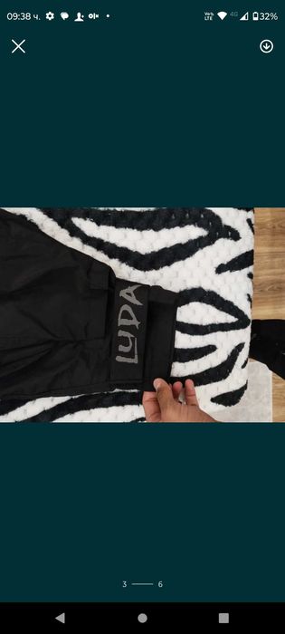 Продава се панталон на Luda чисто нов с опаковката е
