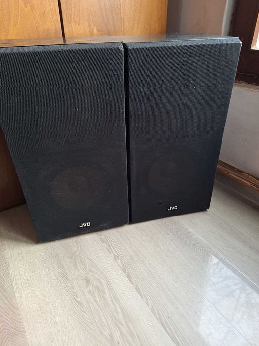 BOXE JVC S-P 33  in stare perfecta de functionare