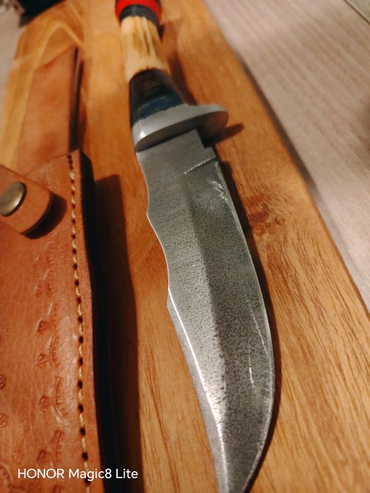 Нож от дамаска стомана