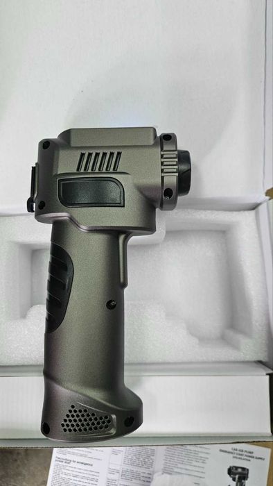 Акумулаторна помпа за гуми, компресор, 4000A стартер 150 PSI за автомо