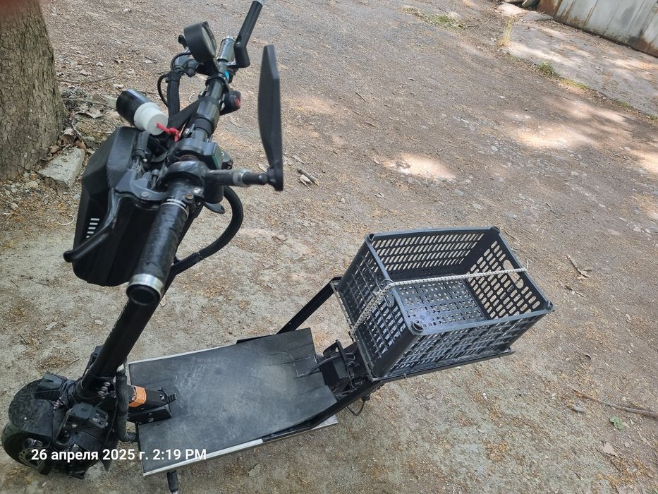 Продам электросамокат