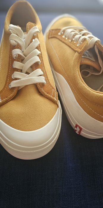 Tenesi noi originali Levis 44-45