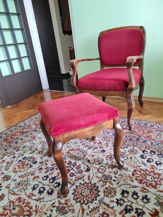 Ретро диван с две кресла/ фотьойл и две табуретки