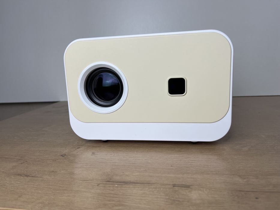 Мини проектор для дома