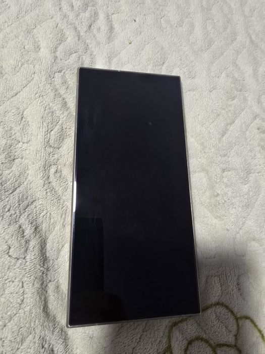 SAMSUNG  s24 ultra 256 gb