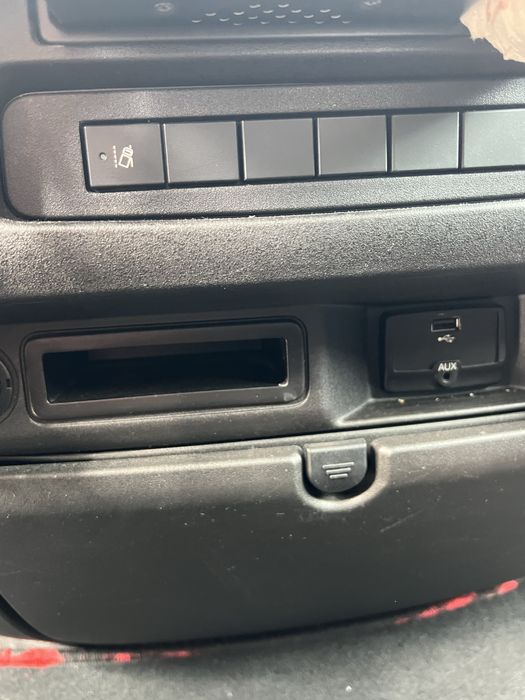 Iveco Daily 40C15 (35C15) 3.0 Diesel 150 cai 4.1m intre axe