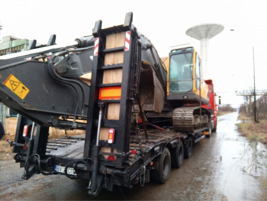 Transport Agabaritic- Trailer 50 T Utilaje-Combine-Tractoare-Camioane