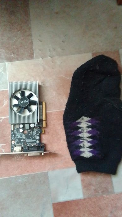 Продам видеокарту Gt 1030