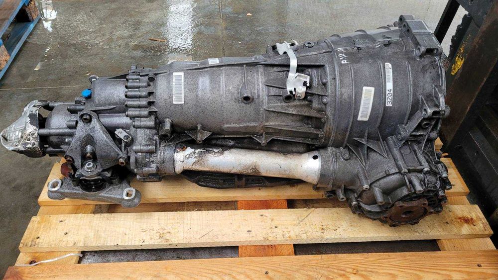 Автоматична скоростна кутия Ауди А8 С8 д3 4.2 Бензин 2008г