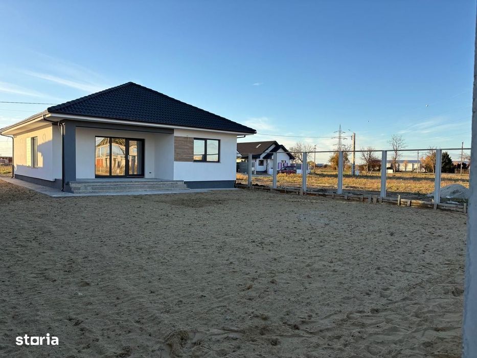 Casă nouă în Sântandrei – Sistem Fotovoltaic, 3 Dormitoare