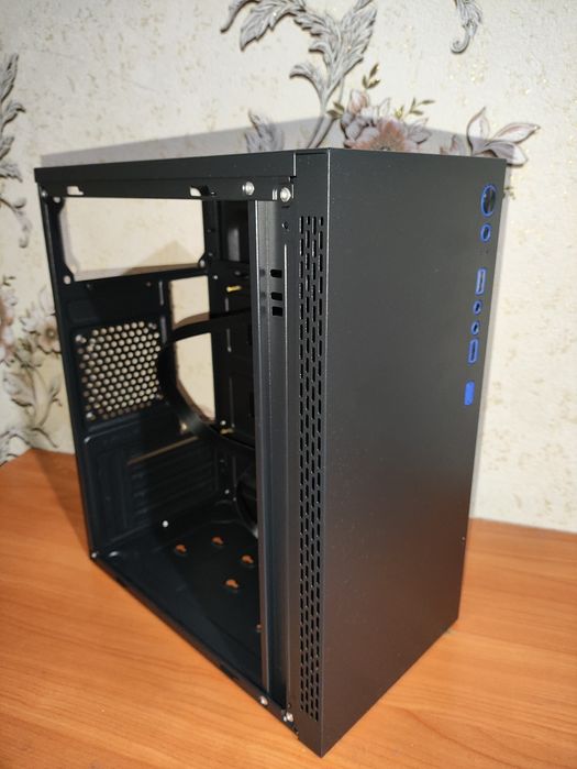 Корпус для маленьких компютеров