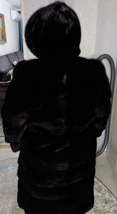 Норкавая шуба 120тыс.